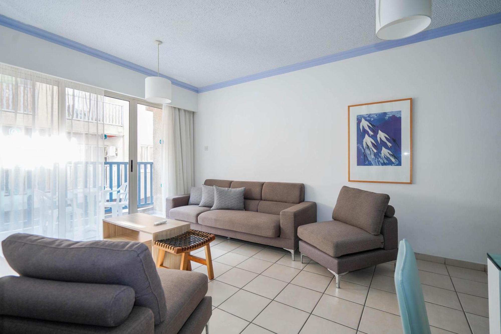 Aparthotel Basilica Paphos